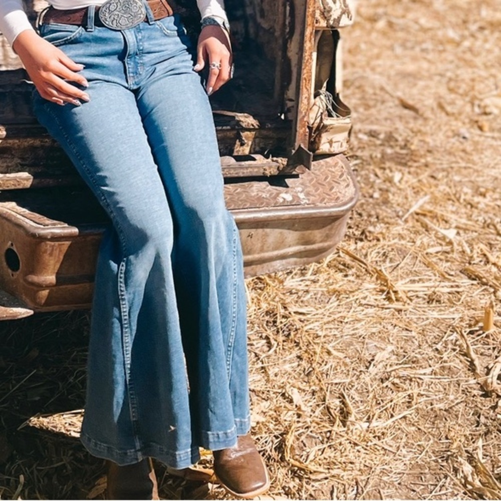 Wrangler retro bell bottoms